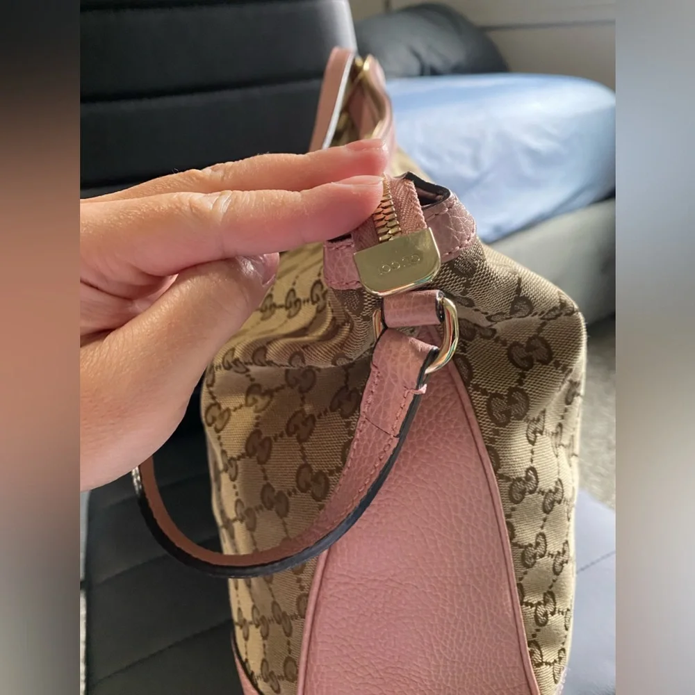 AUTHENTIC GUCCI Hobo Bree - Picture 14 of 16